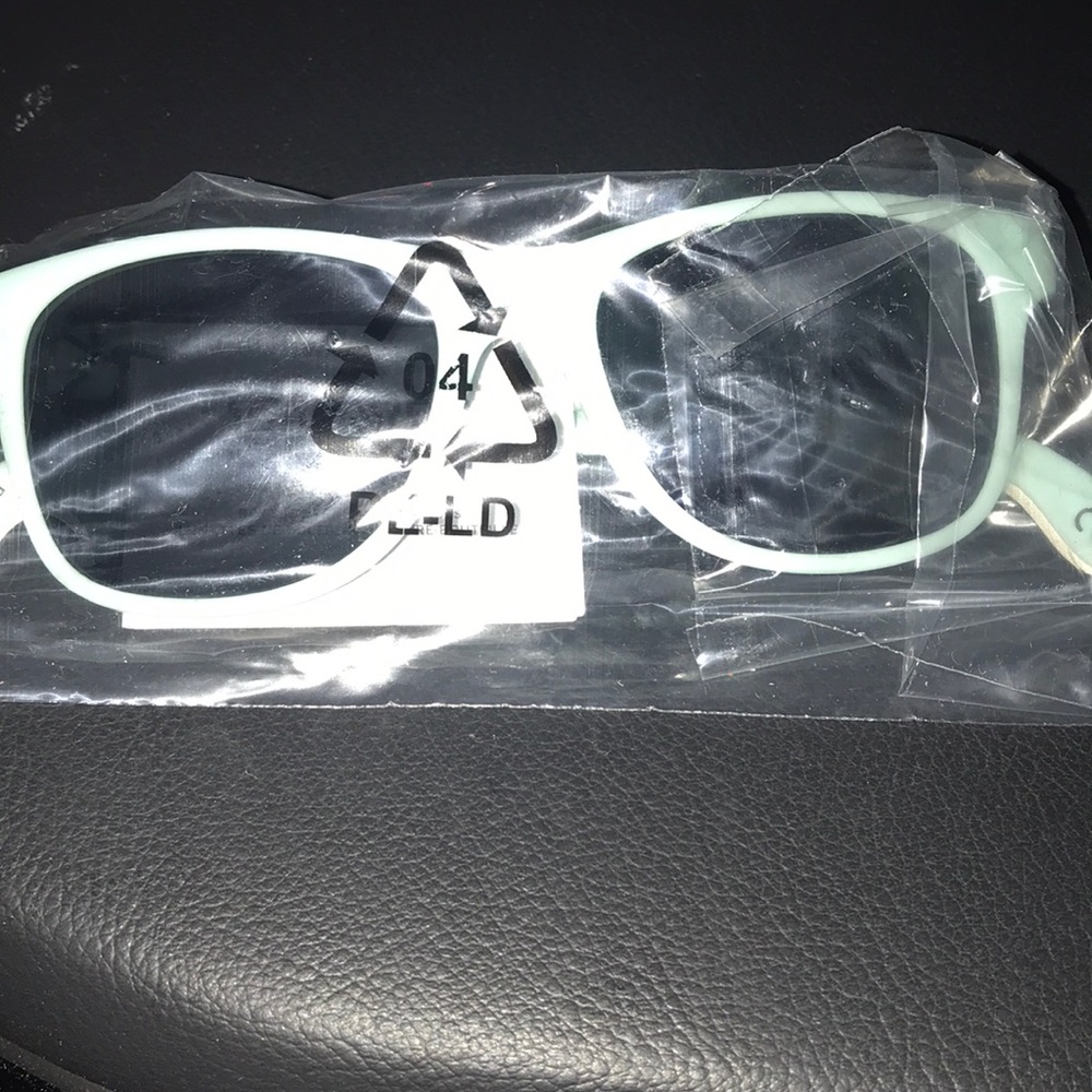 NWT PINK sunglasses